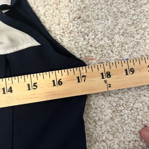 Tiara Women’s Navy Blue & White Sleeveless Blouse Size S - Picture 5 of 6